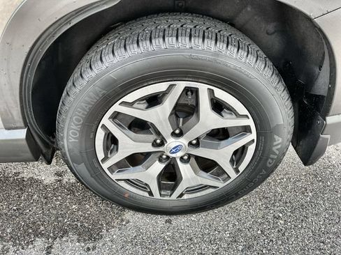 Used 2019 Subaru Forester Premium w/ All-Weather Package AWD/4WD image 21
