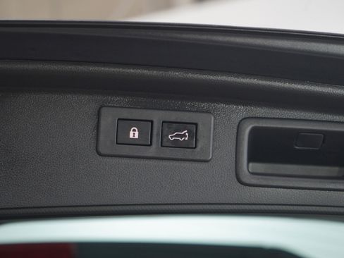 Used 2023 Subaru Forester Premium image 11