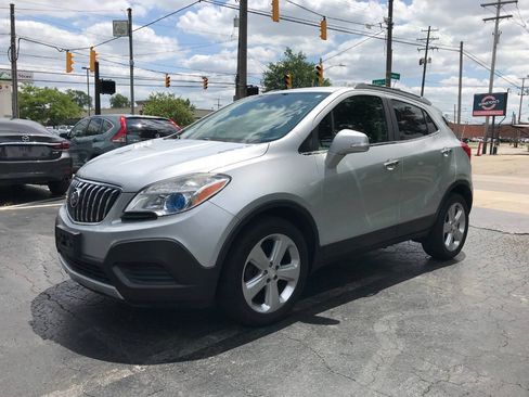 Used 2016 Buick Encore FWD image 4