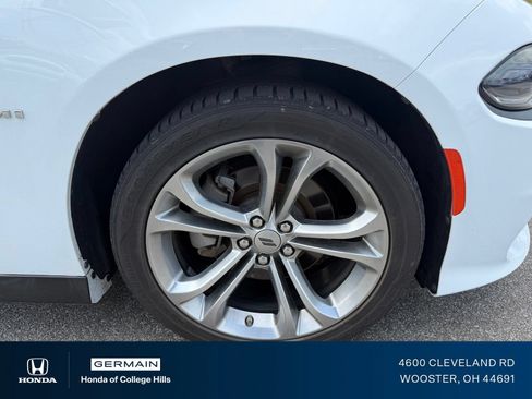 Used 2022 Dodge Charger R/T RWD image 4