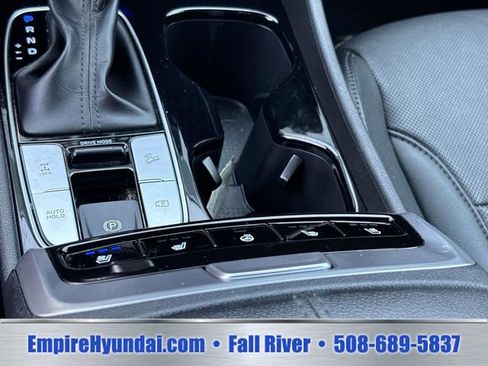 Used 2024 Hyundai Santa Cruz Limited AWD/4WD image 25