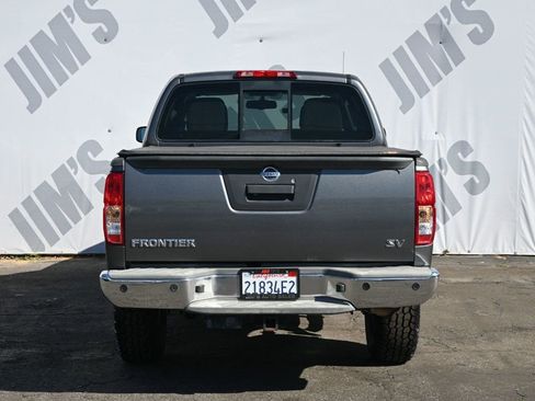Used 2017 Nissan Frontier SV w/ SV Value Truck Package image 3