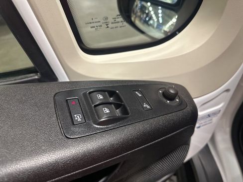 Used 2016 RAM ProMaster 2500 image 8