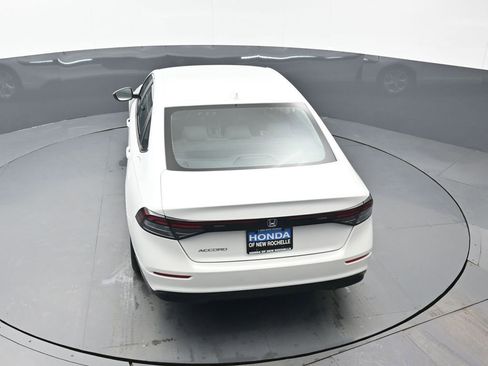Certified 2024 Honda Accord LX image 34