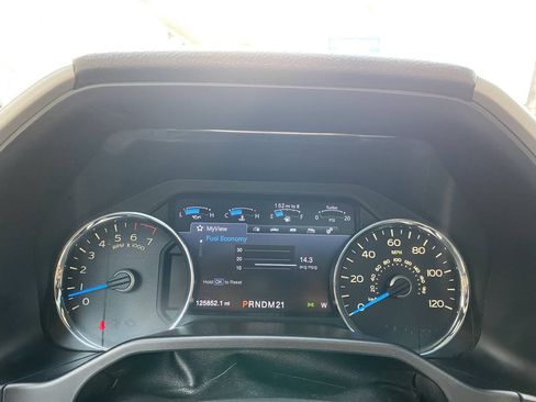 Used 2016 Ford F150 Lariat w/ Equipment Group 502A Luxury AWD/4WD image 26
