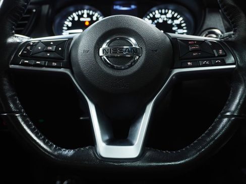 Used 2017 Nissan Rogue Sport SL w/ SL Premium Package image 15