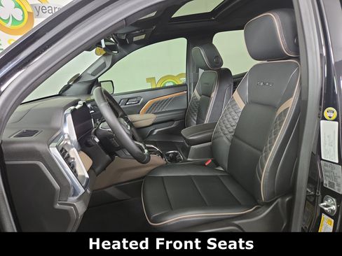 Certified 2024 GMC Canyon Denali AWD/4WD image 11