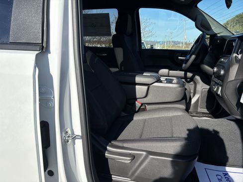 New 2026 Chevrolet Silverado 1500 Custom Trail Boss AWD/4WD image 26