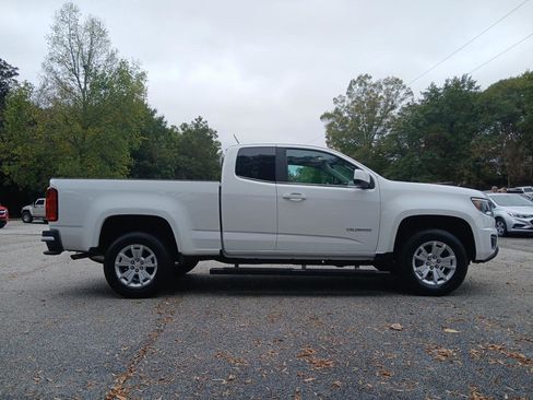 Used 2020 Chevrolet Colorado LT w/ Safety Package RWD image 5