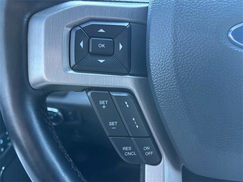 Used 2022 Ford F450 Platinum w/ FX4 Off-Road Package image 18