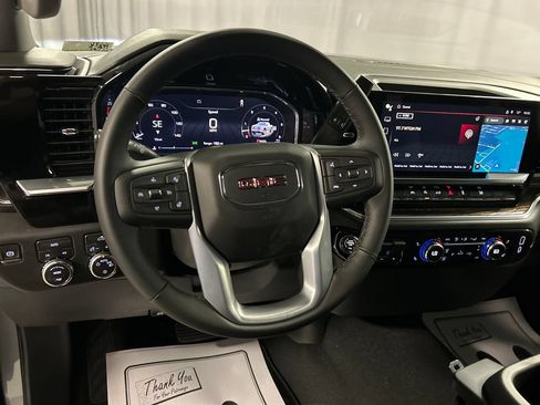 New 2026 GMC Sierra 1500 SLE w/ Preferred Package AWD/4WD image 13