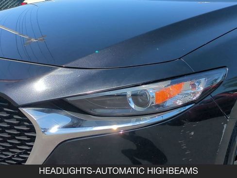 Used 2024 MAZDA MAZDA3 s FWD image 10