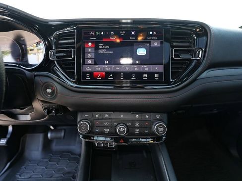 Used 2023 Dodge Durango GT AWD/4WD image 16