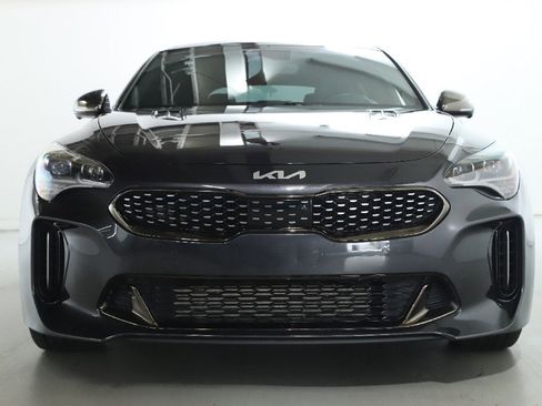 Used 2023 Kia Stinger GT2 image 5