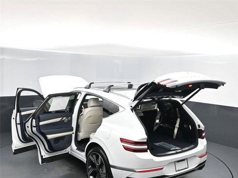 New 2026 Genesis GV80 3.5T Prestige image 15