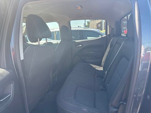 Used 2019 Chevrolet Colorado LT w/ LT Convenience Package AWD/4WD image 4