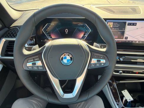 New 2026 BMW X5 xDrive40i AWD/4WD image 38