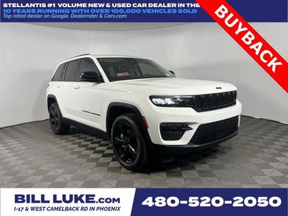 Used 2023 Jeep Grand Cherokee Limited w/ Black Appearance Package