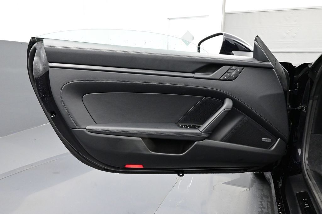 Certified 2026 Porsche 911 Carrera GTS RWD image 7