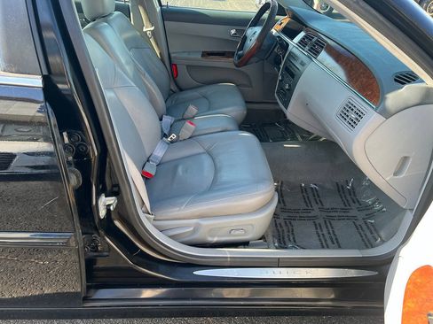 Used 2006 Buick LaCrosse CXL w/ Driver Confidence Package FWD image 25