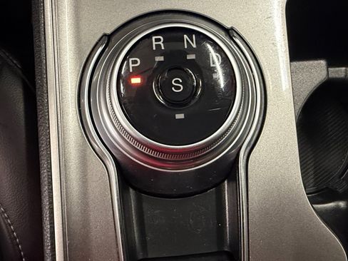 Used 2024 Ford Edge SEL w/ Convenience Package image 21