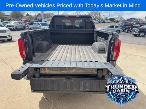 Used 2024 GMC Sierra 1500 AT4 AWD/4WD image 5