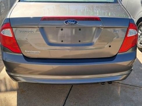Used 2011 Ford Fusion SE w/ 201A Rapid Spec Order Code FWD image 3