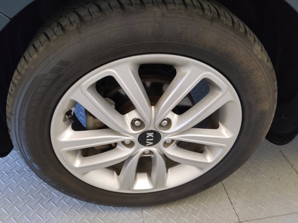 Used 2019 Kia Soul + FWD image 31