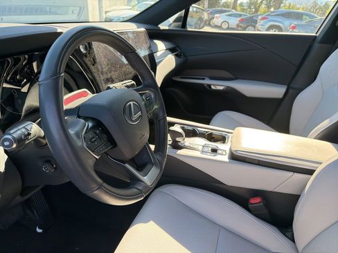 Used 2023 Lexus RX 350 Premium image 6