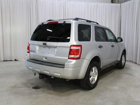 Used 2010 Ford Escape XLS AWD/4WD image 23