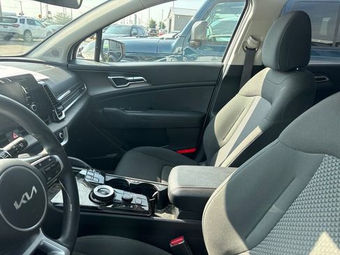 Certified 2023 Kia Sportage LX AWD/4WD image 19