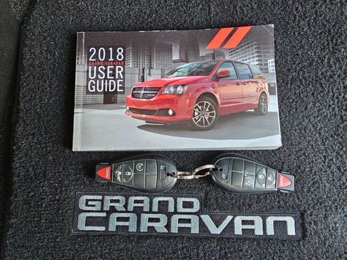 Used 2018 Dodge Grand Caravan SE image 40