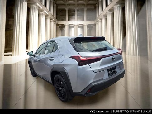 New 2026 Lexus UX 300h FWD image 6