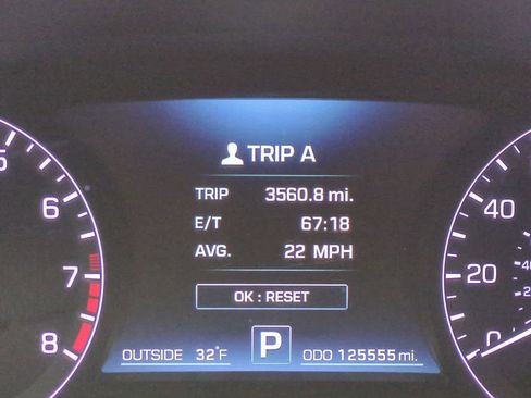 Used 2014 Hyundai Equus Signature image 36