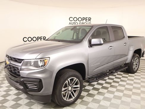 Used 2022 Chevrolet Colorado W/T w/ Custom Special Edition image 8