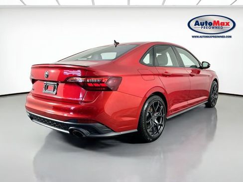 Used 2023 Volkswagen Jetta GLI Autobahn image 2