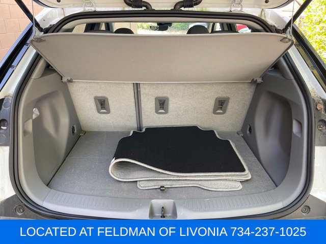 Used 2023 Chevrolet Bolt EUV Premier w/ Super Cruise Package FWD image 24
