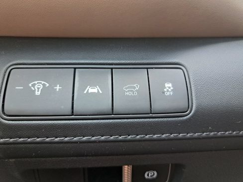 Used 2022 Hyundai Santa Fe Limited FWD image 13