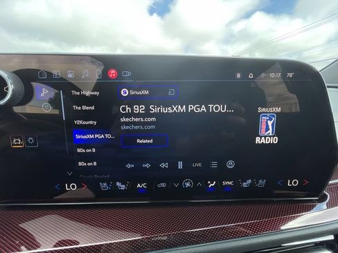 Certified 2026 Chevrolet Traverse RS FWD image 14