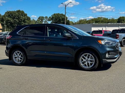 Used 2022 Ford Edge SEL w/ Convenience Package AWD/4WD image 2
