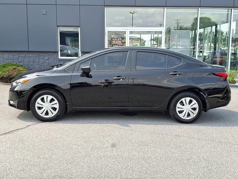 Certified 2025 Nissan Versa S w/ Trunk Package FWD image 4