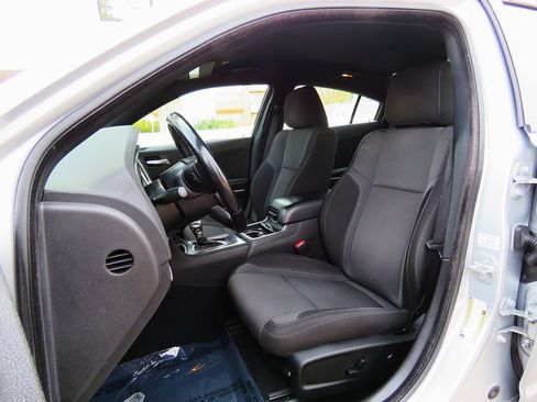 Used 2022 Dodge Charger SXT image 21