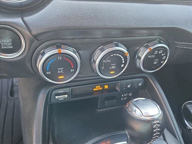 Used 2023 MAZDA MX-5 Miata Grand Touring RWD image 12