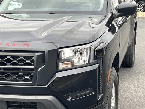 Used 2024 Nissan Frontier S w/ Technology Package image 10