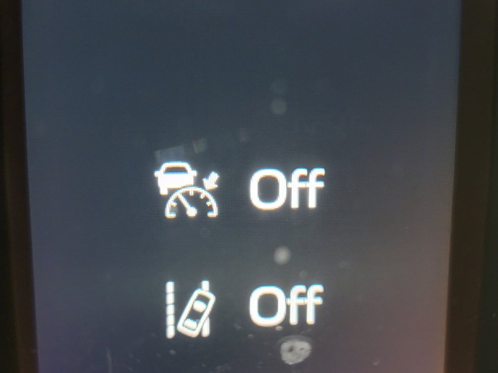Used 2017 Toyota RAV4 XLE w/ All Weather Liner Package AWD/4WD image 20