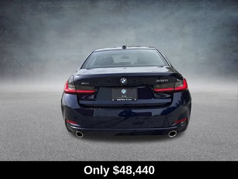 Used 2026 BMW 330i xDrive Sedan w/ Premium Package AWD/4WD image 4