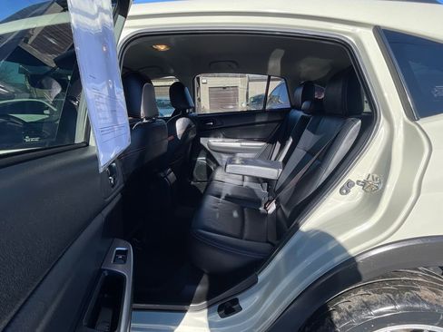 Used 2017 Subaru Crosstrek 2.0i Limited w/ Popular Package #2 image 19