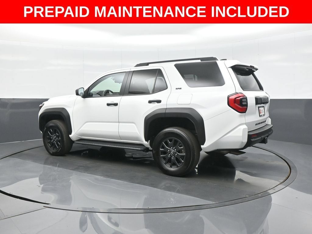 Certified 2025 Toyota 4Runner SR5 AWD/4WD image 5