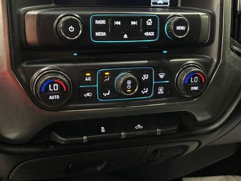 Used 2018 Chevrolet Silverado 1500 LT w/ All Star Edition AWD/4WD image 24