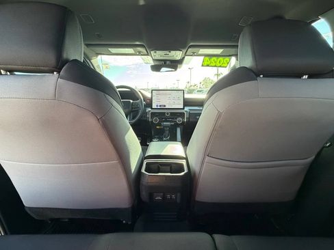 Used 2024 Toyota Tacoma TRD Sport w/ TRD Sport Upgrade Package RWD image 13